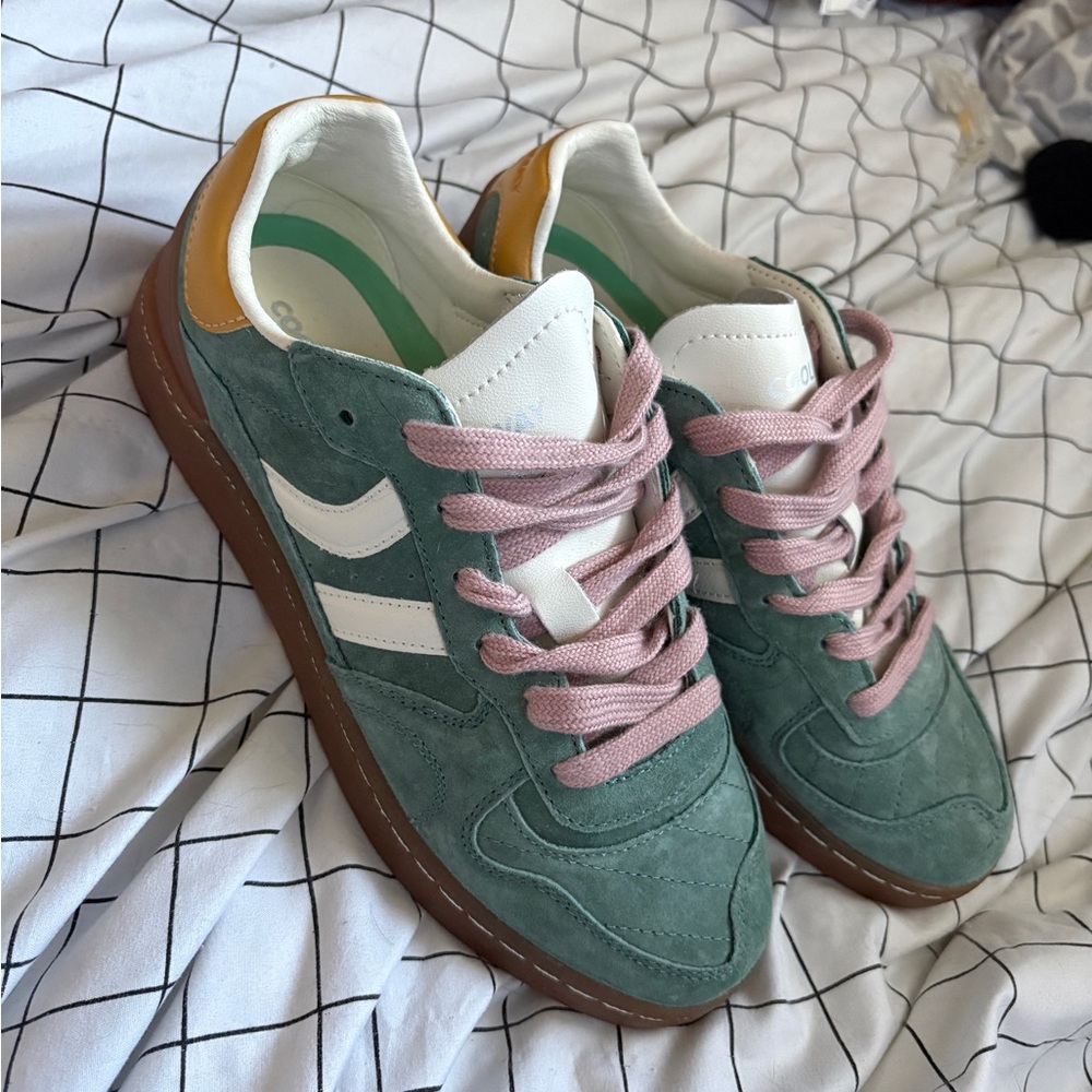 Gola Green Suede Sneakers with Pink Laces and White Stripes